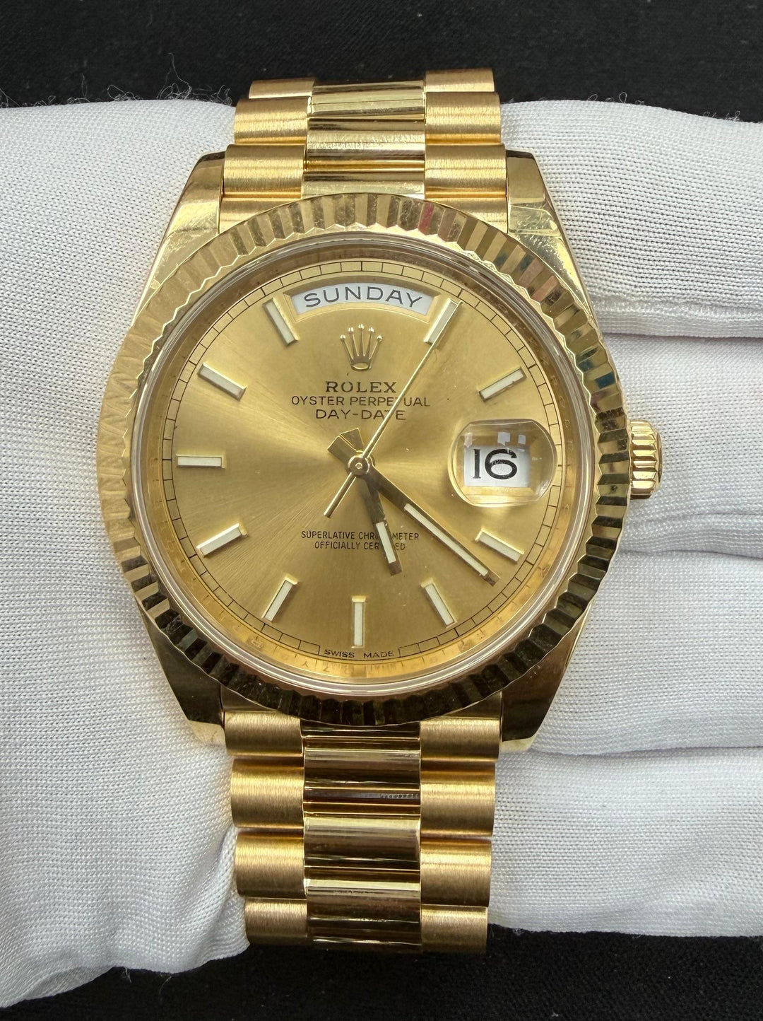 ROLEX DAY-DATE 228238