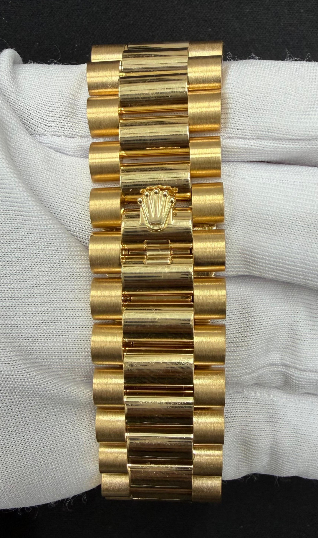 ROLEX DAY-DATE 228238