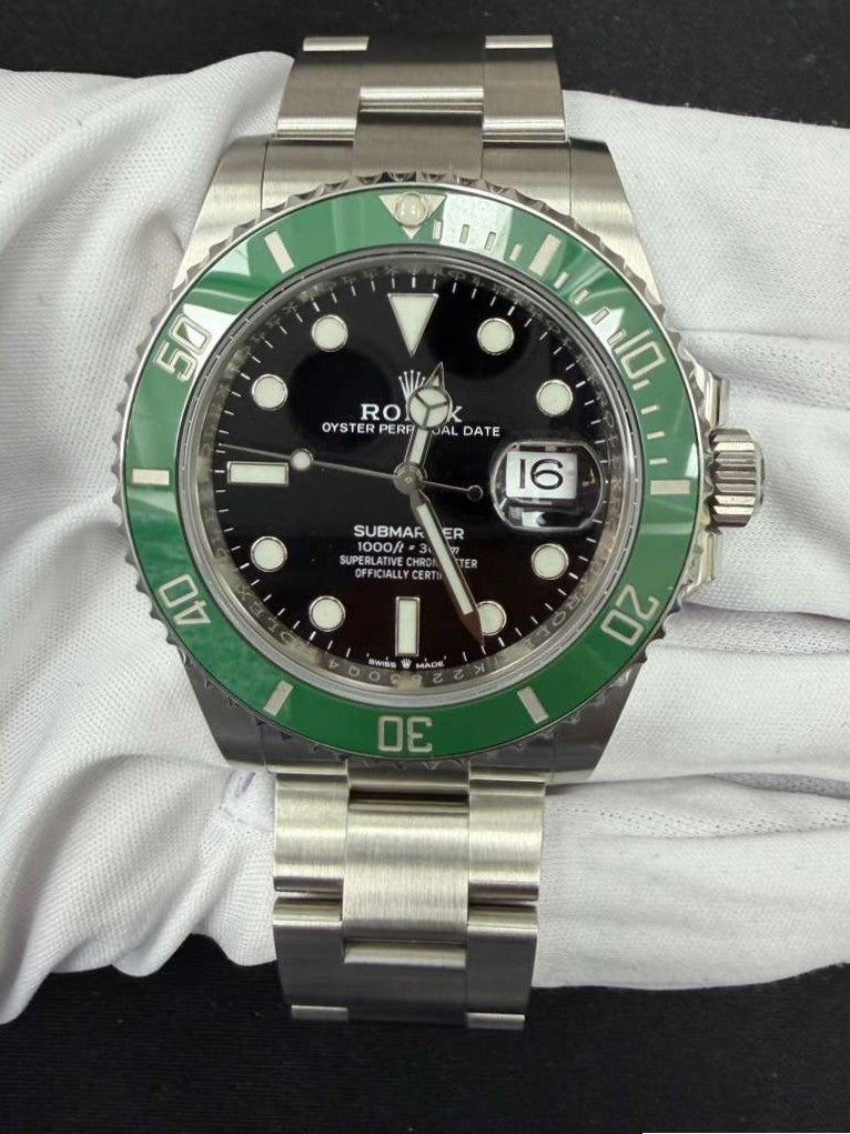 ROLEX SUBMARINER DATE 126610LV