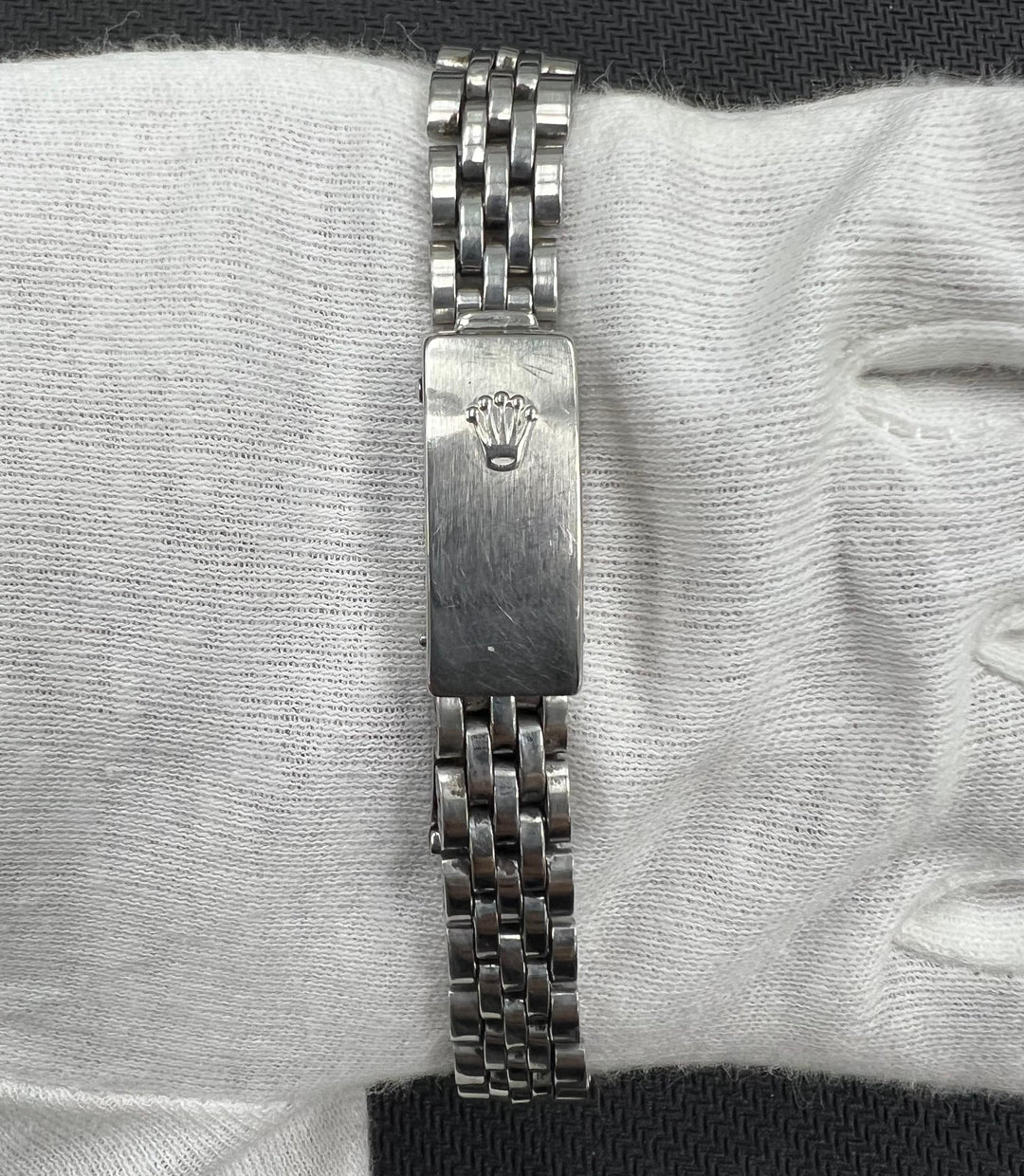 ROLEX OYSTER PERPETUAL DATE 6917