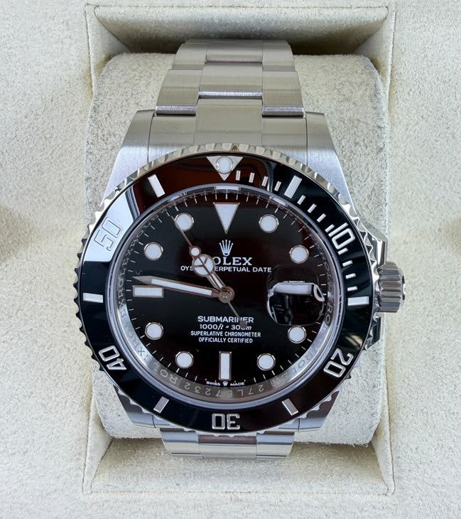 ROLEX SUBMARINER DATE 126610LN