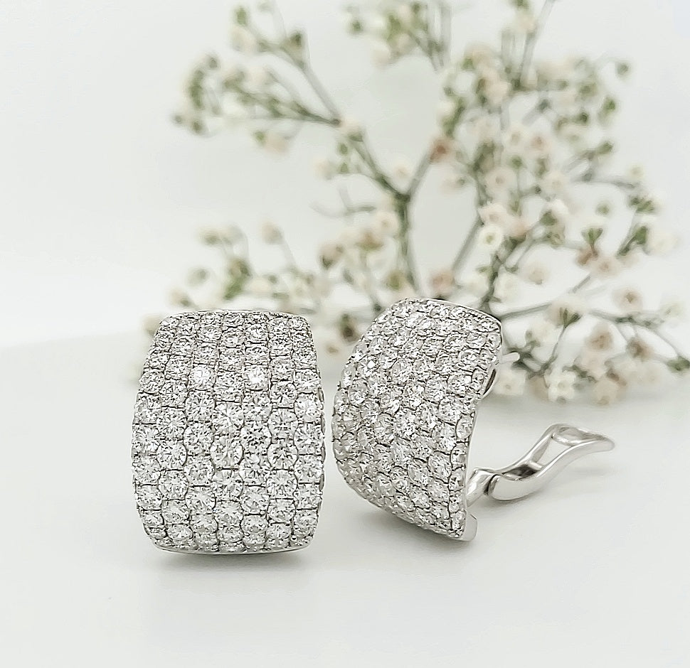 18k White Gold 7.73 Carat Earrings