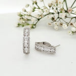 Load image into Gallery viewer, 18k White Gold 0.91 Carat Earrings
