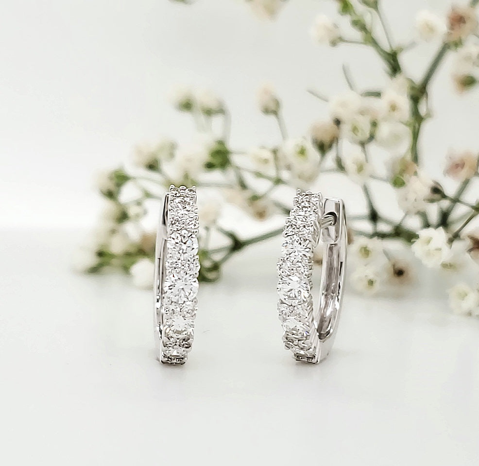 18k White Gold 0.85 Carat Earrings
