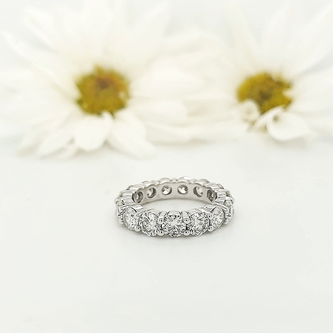 14k White Gold 5.26 Carat Wedding Band