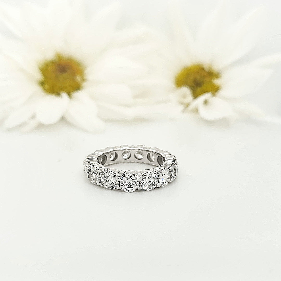 14k White Gold 4.84 Carat Wedding Band