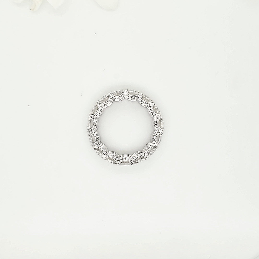 18k White Gold 5.94 Carat Wedding Band