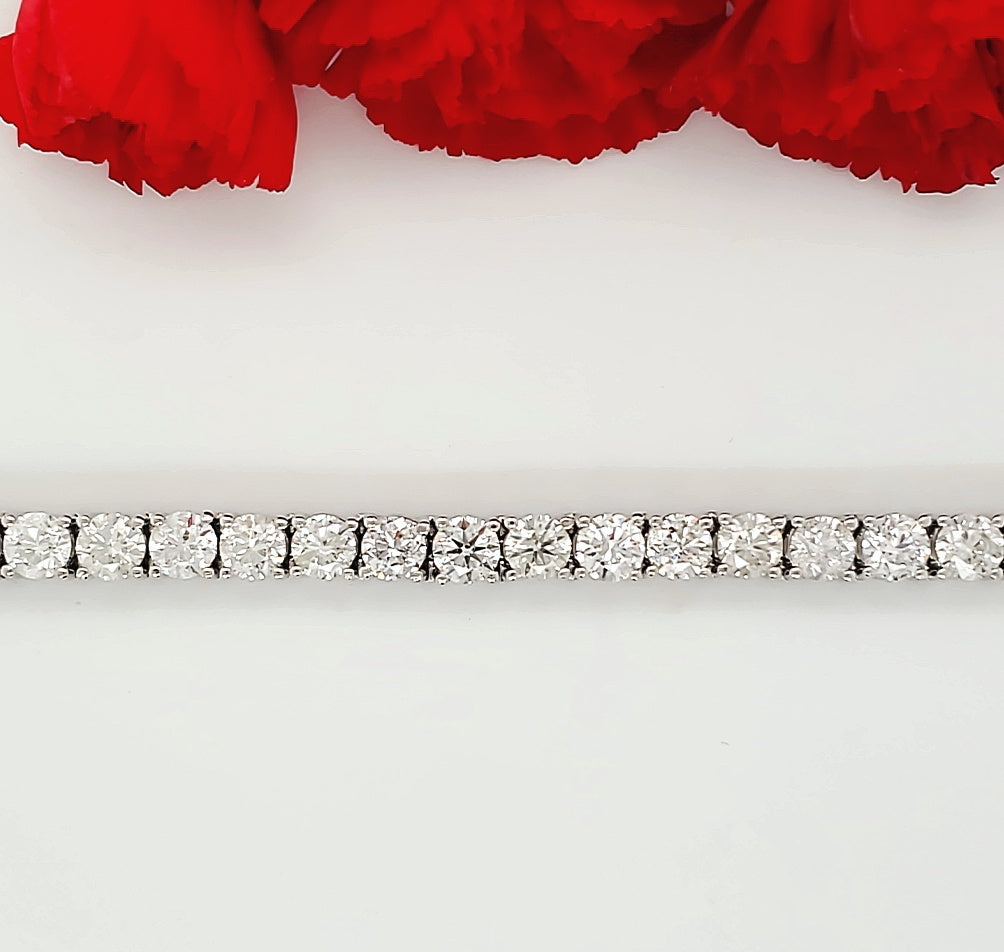 18k white gold 17