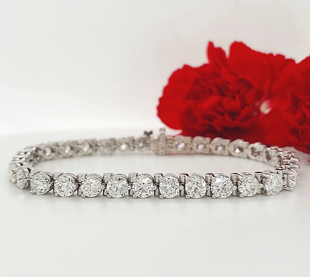 14k White Gold 12.38 Carat Tennis Bracelet