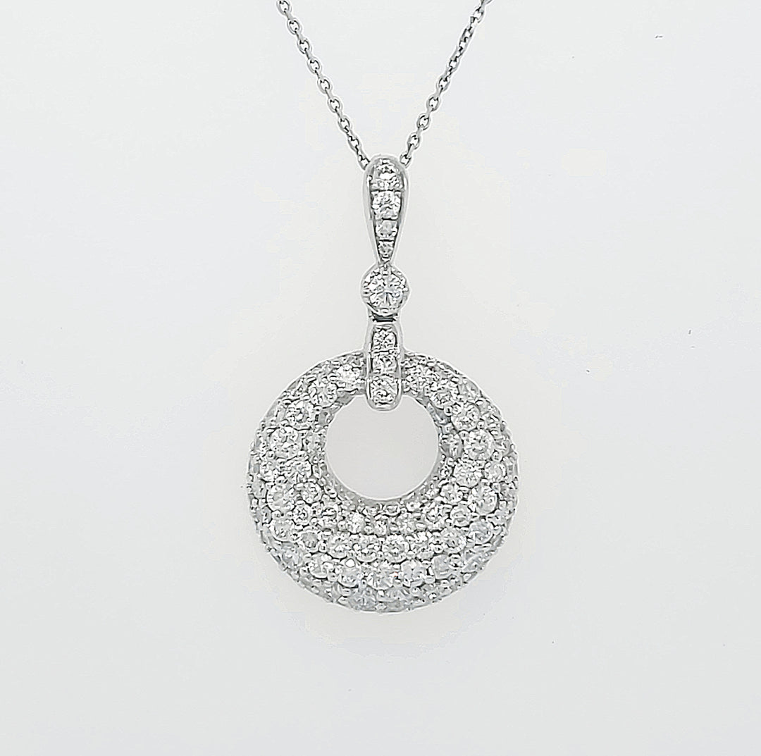 18k White Gold 1.67 Carat Pendant