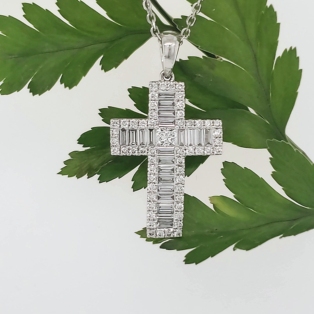 18k White Gold 1.00 Carat Pendant 