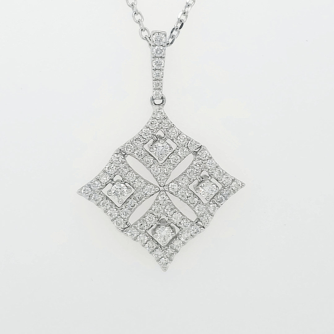 18k White Gold 0.86 Carat Pendant