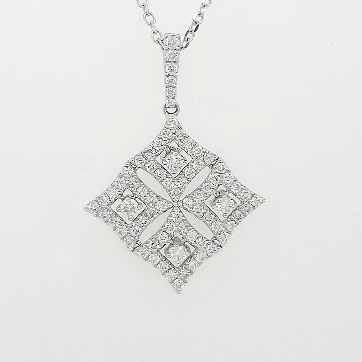 18k white gold 0