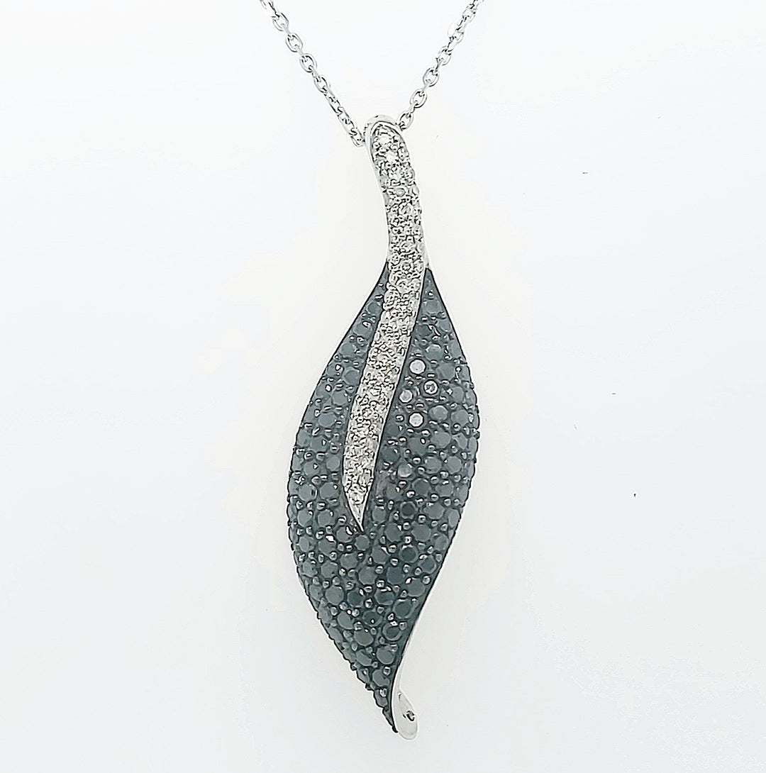 14k White Gold 2.73 Carat Pendant