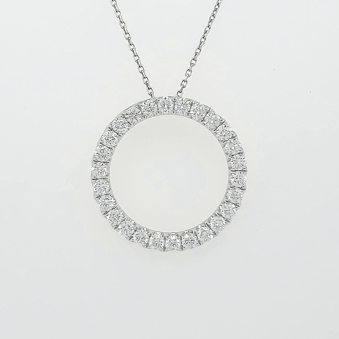 18k White Gold 1.31 Carat Pendant