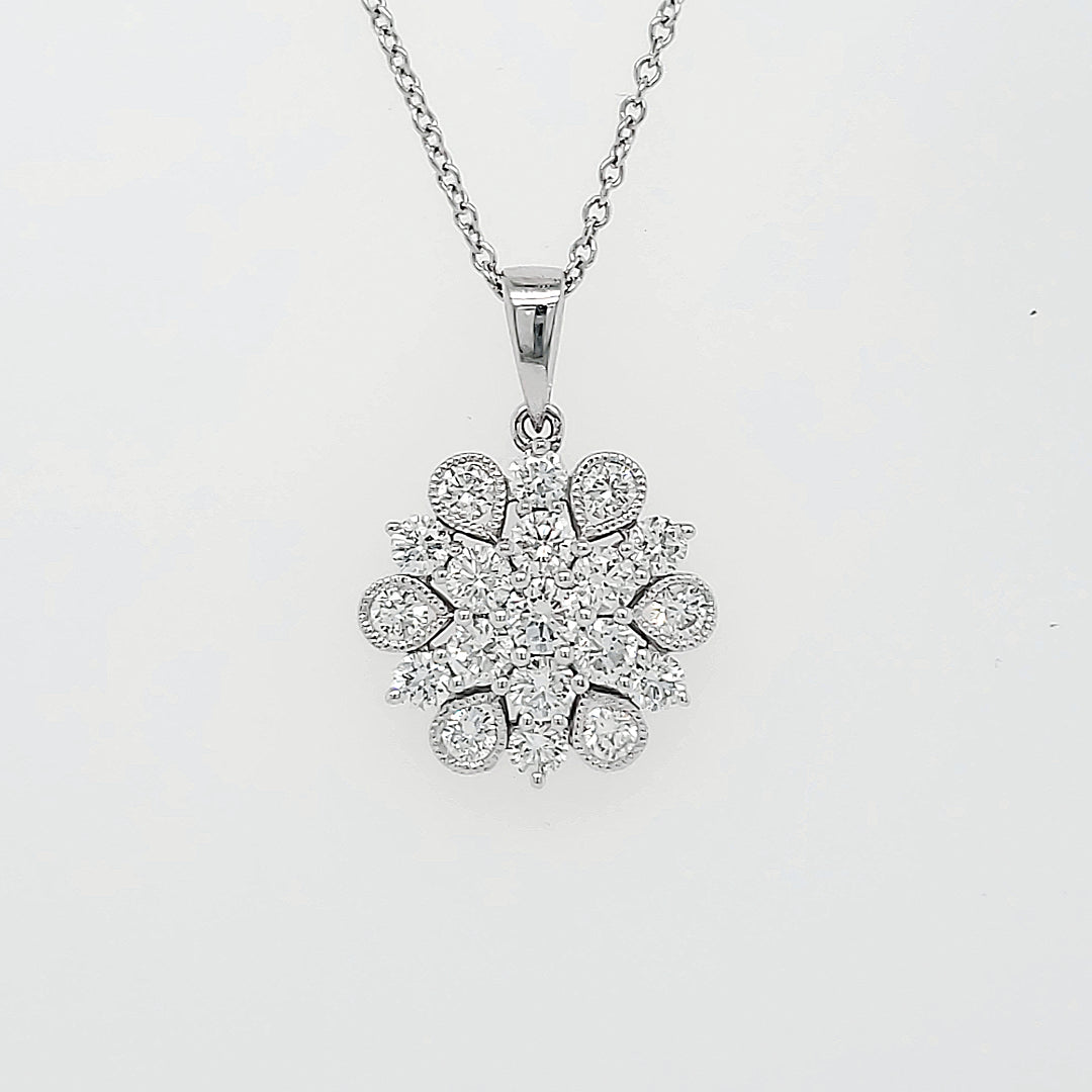 18k White Gold 0.89 Carat Pendant