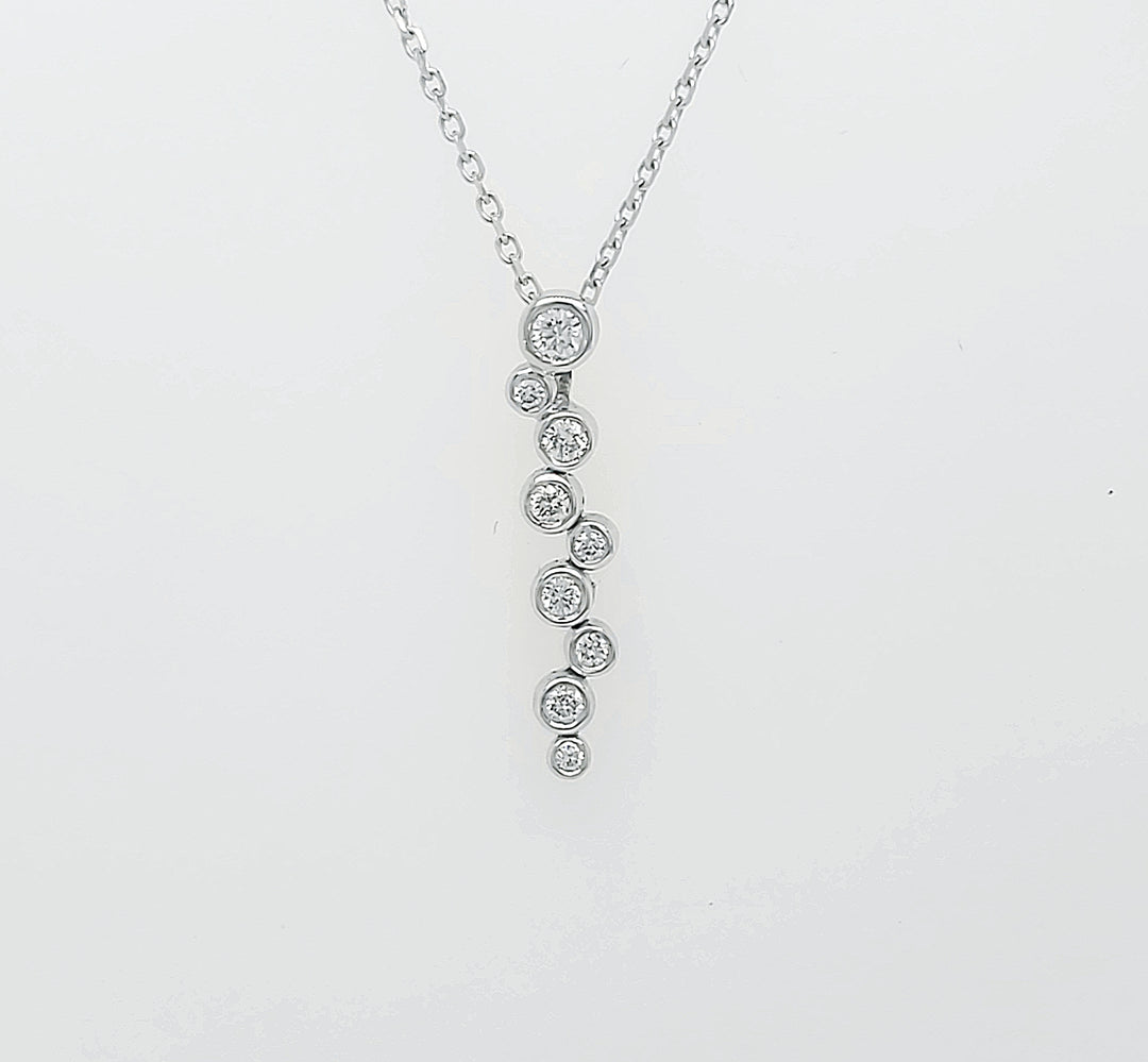 18k White Gold 0.18 Carat Pendant