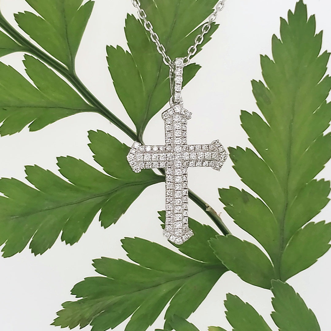 18k White Gold 0.31 Carat Pendant 