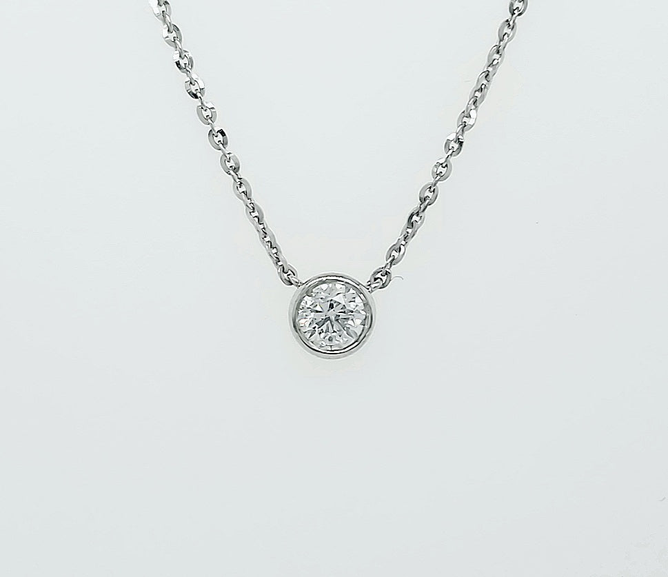 14k White Gold 0.40 Carat Pendant
