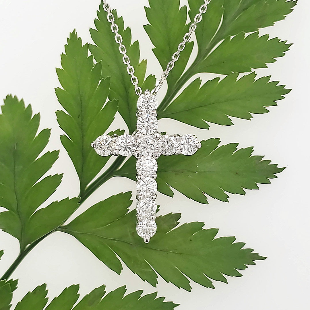 14k White Gold 1.70 Carat Pendant