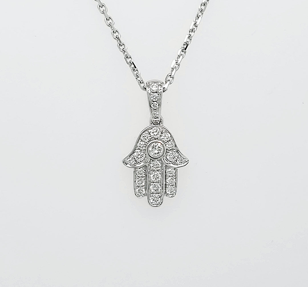 18k White Gold 0.25 Carat Pendant