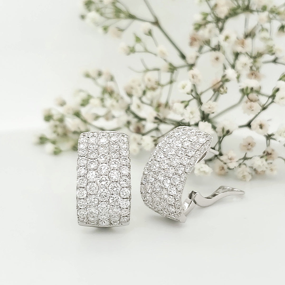 18k White Gold 4.52 Carat Earrings