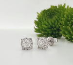 Load image into Gallery viewer, 18k White Gold 0.85 Carat Earrings
