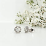 Load image into Gallery viewer, 18k White Gold 1.04 Carat Earrings
