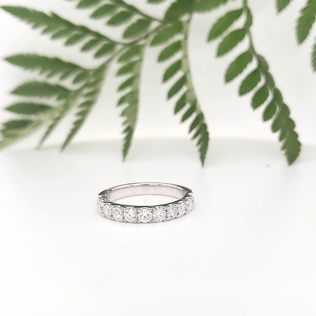 18k White Gold 1.00 Carat Wedding Band