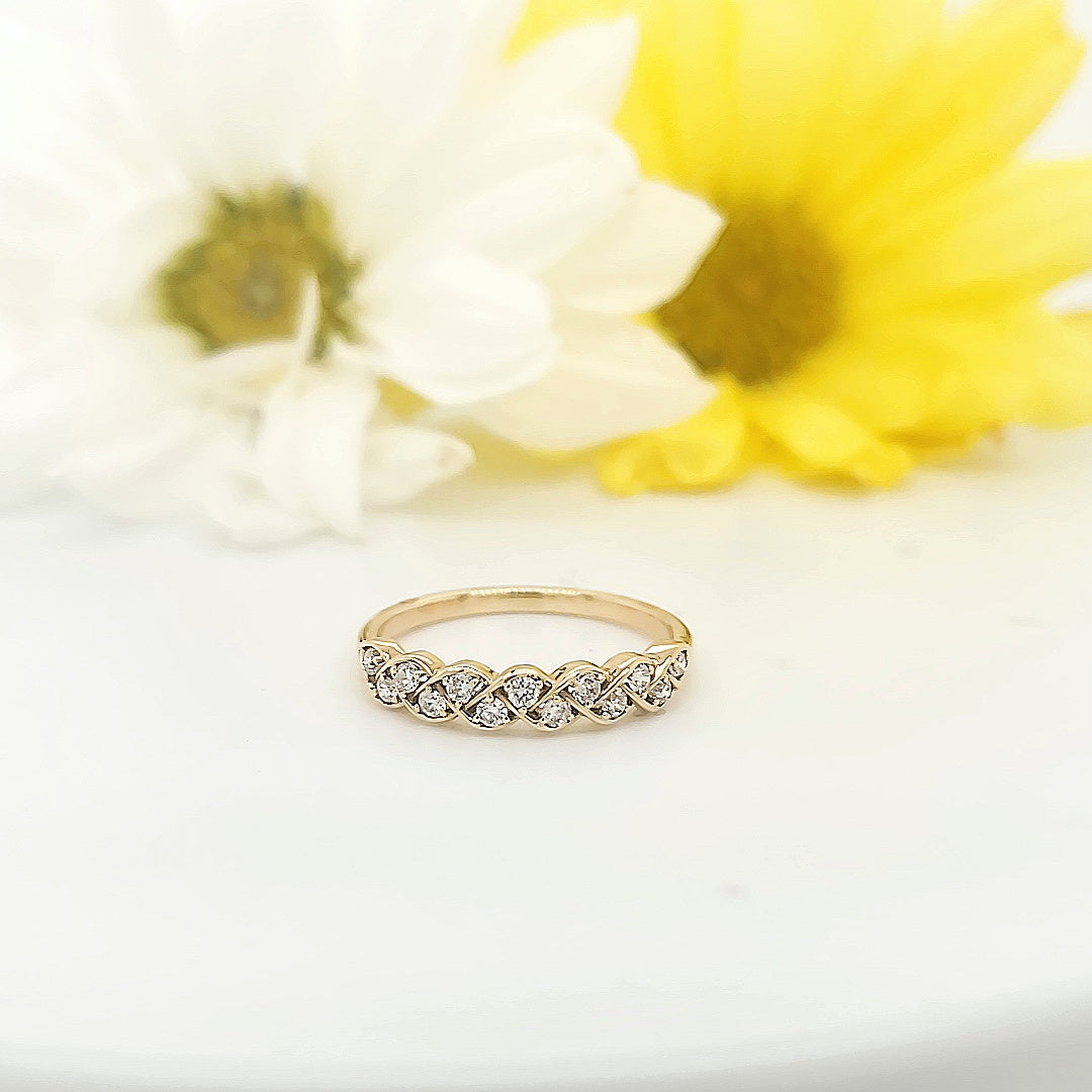 18k Yellow Gold 0.24 Carat Wedding Band